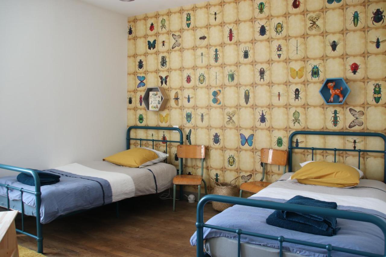 Le Vieil Home, Au Pied De La Cite Medievale La Haute-Chapelle Bagian luar foto